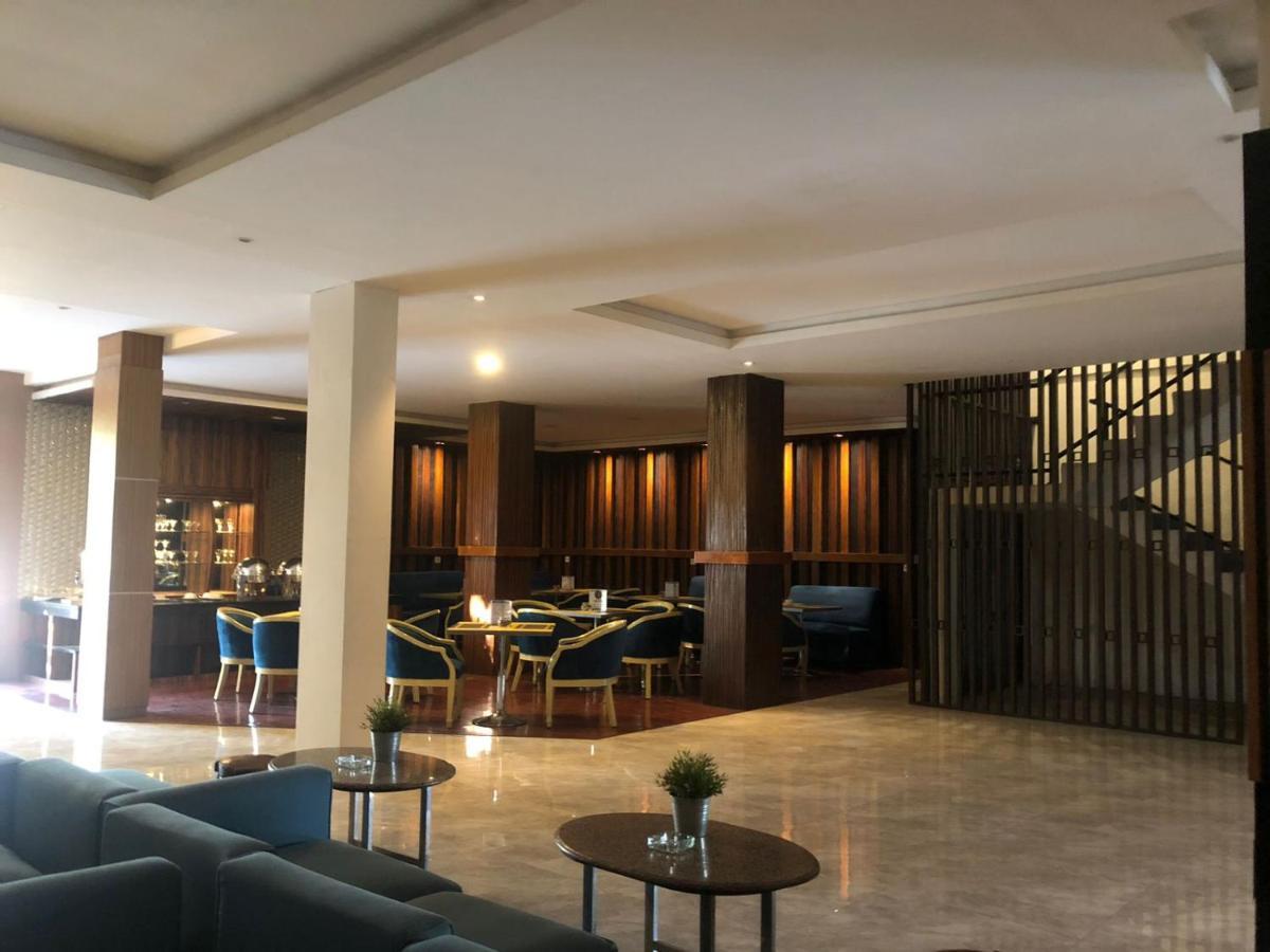 Hotel Aruni Ancol Jakarta Exterior foto
